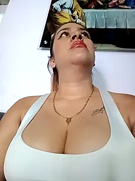 Latina sexy1 online show from 04.10.26