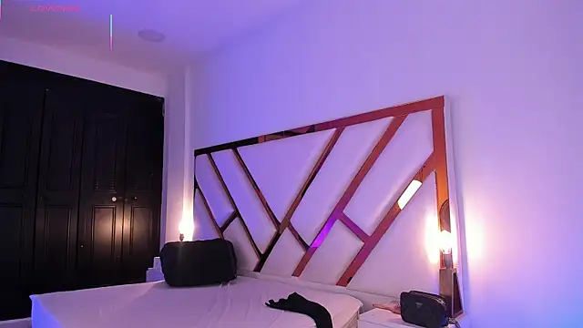 Aron cruz online show from 07.11.26