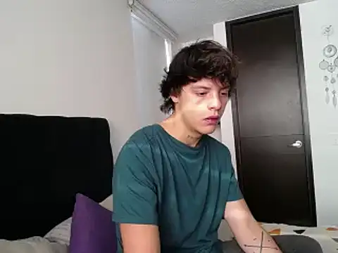 Snapshot of Santiago_kiler chatting on 02.09.25 Santiago kiler online show from 02.09.25