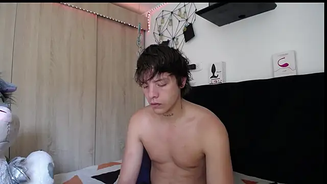 Santiago kiler online show from 02.11.26