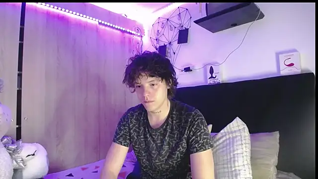 Santiago kiler online show from 05.06.26