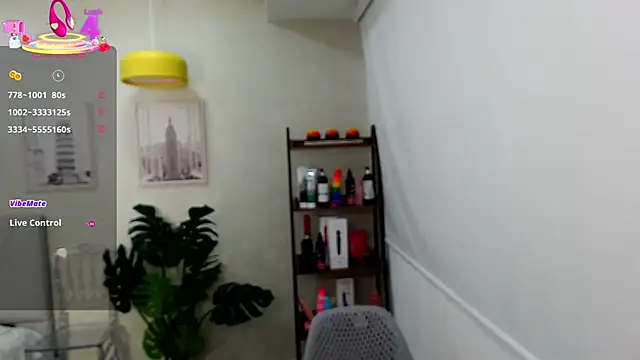 Sassy--Girl online show from 03.12.25