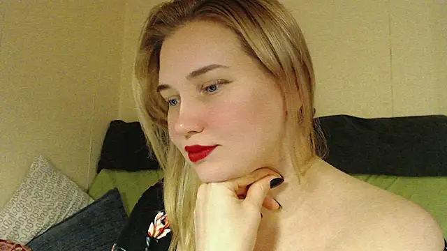 mmmPinUpGirl online show from 10.12.25