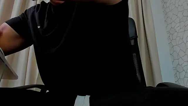 Snapshot of ClintMasters chatting on 02.07.25 ClintMasters online show from 02.07.25