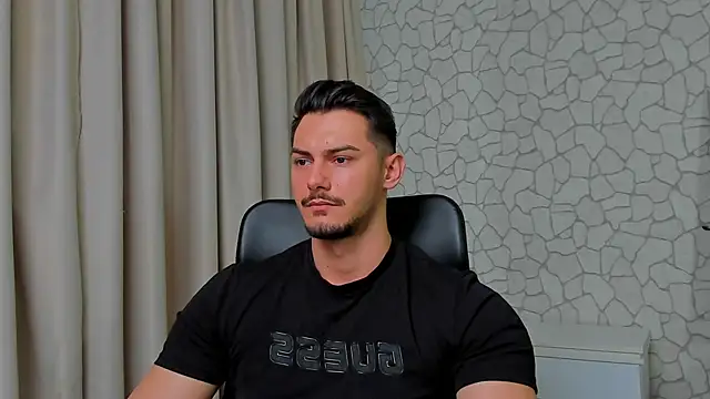 Snapshot of ClintMasters chatting on 02.25.25 ClintMasters online show from 02.25.25