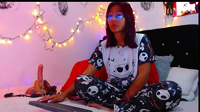 Snapshot of Sofynix chatting on 01.09.25 Sofynix online show from 01.09.25