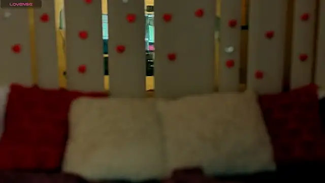 Snapshot of Daphne_Moss chatting on 02.25.26 Daphne Moss online show from 02.25.26