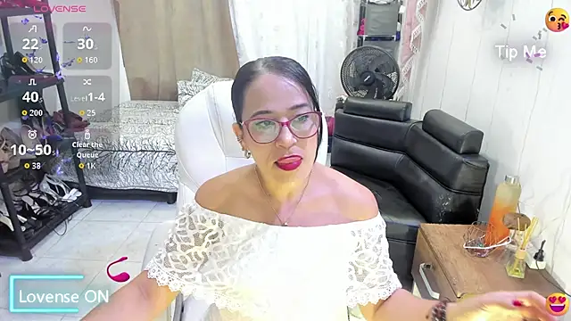 Chanel Doll  online show from 01.16.26