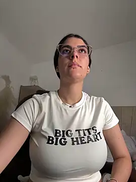  Niah  online show from 02.08.25