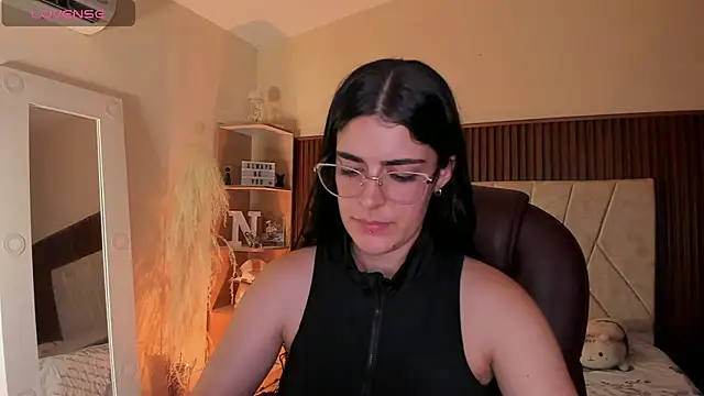  Niah  online show from 10.07.25