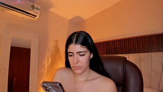  Niah  online show from 01.15.26