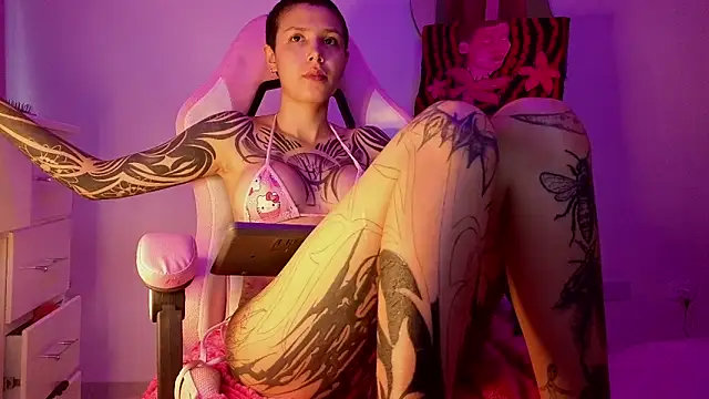 goddess vee  online show from 04.15.26