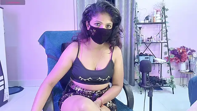 Snapshot of Naughty_nightz chatting on 10.09.25 Naughty nightz online show from 10.09.25