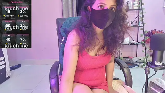 Snapshot of Naughty_nightz chatting on 11.14.25 Naughty nightz online show from 11.14.25