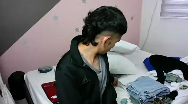 sorry-mom69 online show from 01.31.25