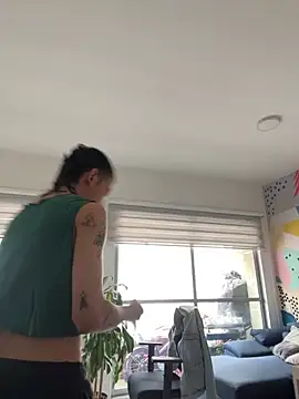 sorry-mom69 online show from 10.30.25