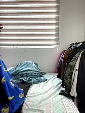 sorry-mom69 online show from 12.16.25