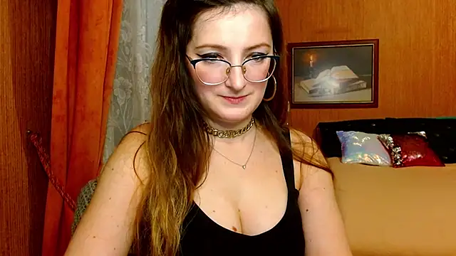 Arielsssplash online show from 12.23.24