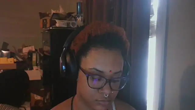 Snapshot of nickytheehawtie chatting on 02.06.26 nickytheehawtie online show from 02.06.26