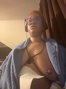 nickytheehawtie online show from 03.26.26