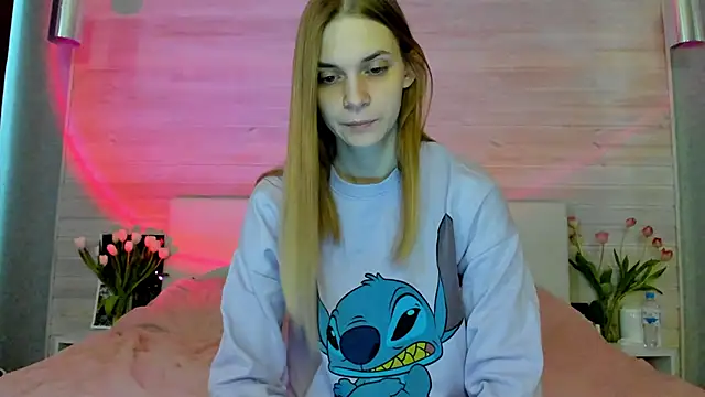 Snapshot of molly_hunt_ chatting on 03.11.26 molly hunt online show from 03.11.26