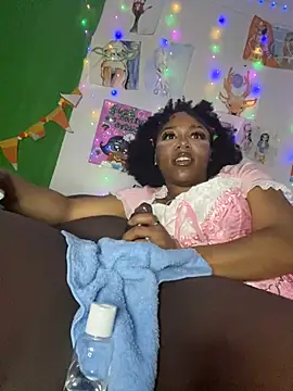 Kayyummy98 online show from 12.14.24