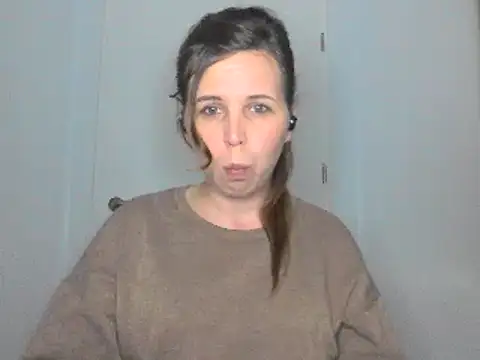 loveis007 online show from 03.20.25