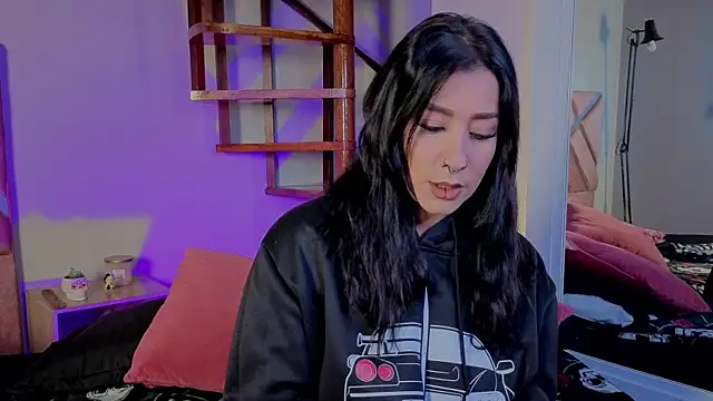  kelly hous36 online show from 05.27.26
