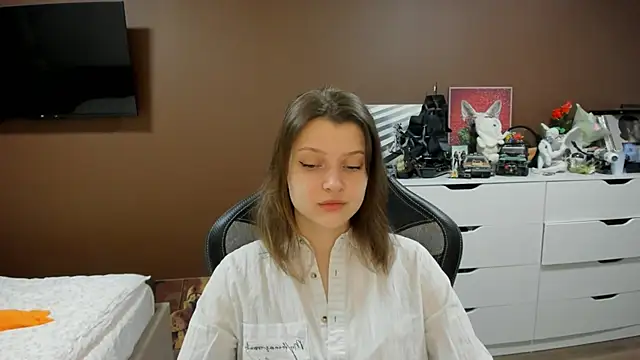 Snapshot of SoniNesti chatting on 05.12.26 SoniNesti online show from 05.12.26