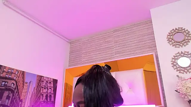 ShaniaBrownn online show from 01.14.26