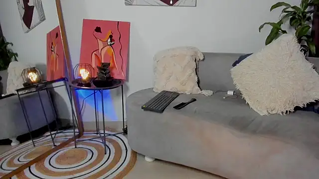 sweet mia23 online show from 11.02.25