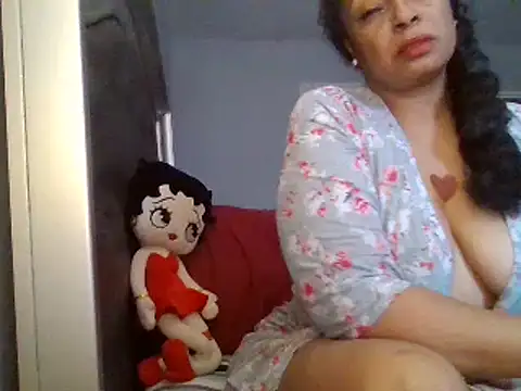 MSweetLindaParks online show from 02.27.25