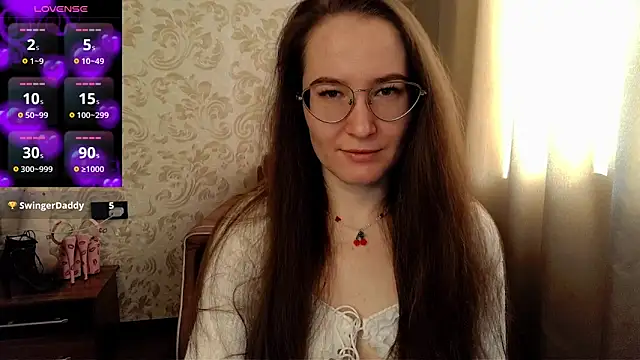 Snapshot of AgnesGraham chatting on 11.22.25 AgnesGraham online show from 11.22.25