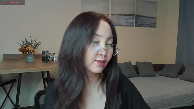 AvroraSakura online show from 01.14.25