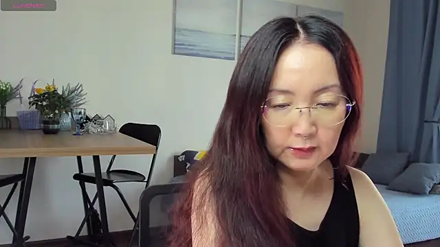 AvroraSakura online show from 03.09.25