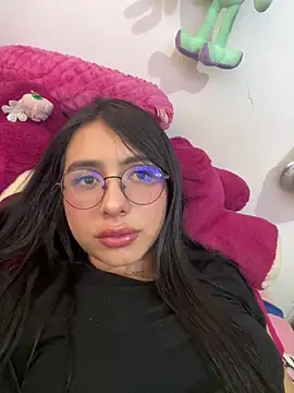 isabella jade online show from 01.28.25