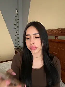 isabella jade online show from 10.17.25