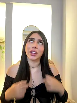 isabella jade online show from 12.20.25