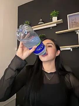 isabella jade online show from 02.14.26