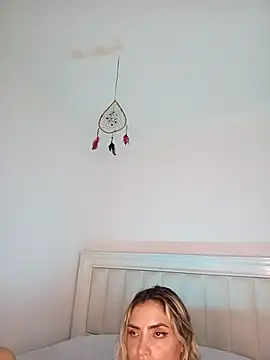 ASHLEY BLAIR online show from 01.03.25