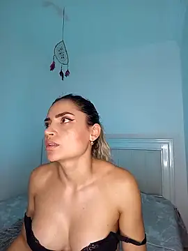 ASHLEY BLAIR online show from 02.25.25