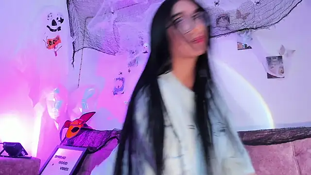 ineedmydaddy  online show from 10.22.25