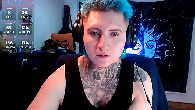 Marieblueeyes online show from 02.10.25