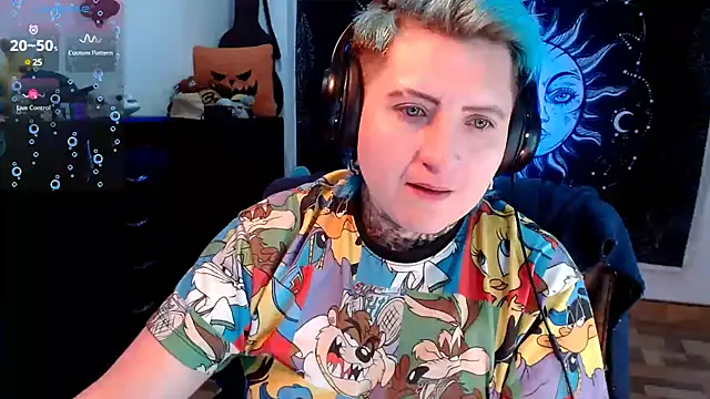 Marieblueeyes online show from 02.16.25