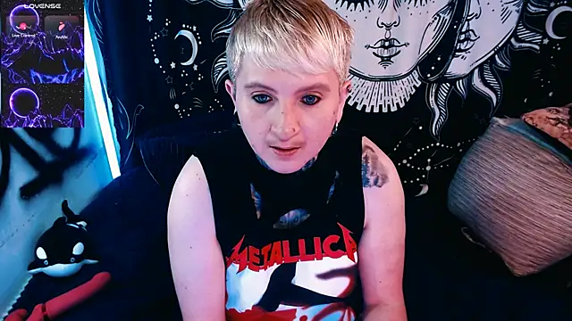 Marieblueeyes online show from 05.13.26