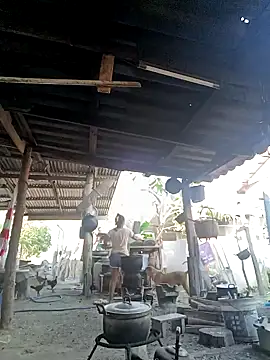 KinkyKit May online show from 01.08.25