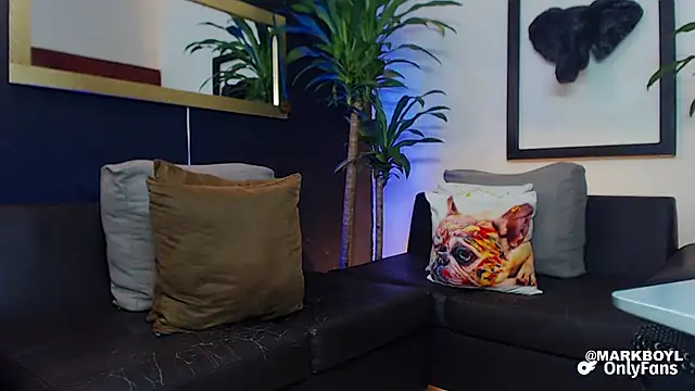 Markboyl online show from 12.22.24