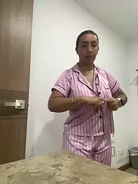 Hannahoff online show from 01.17.25