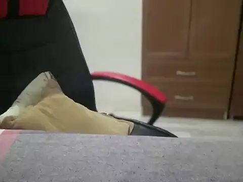 Snapshot of ALPHANDRE chatting on 01.16.26 ALPHANDRE online show from 01.16.26