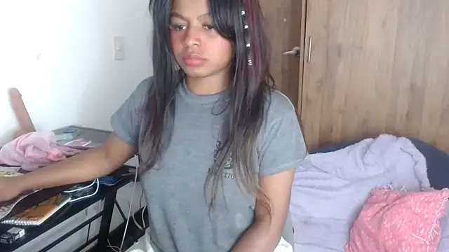 charlott7 online show from 12.15.24